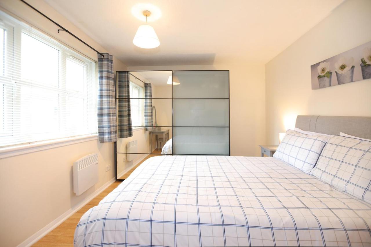 Edinburgh Palace Apartment ภายนอก รูปภาพ