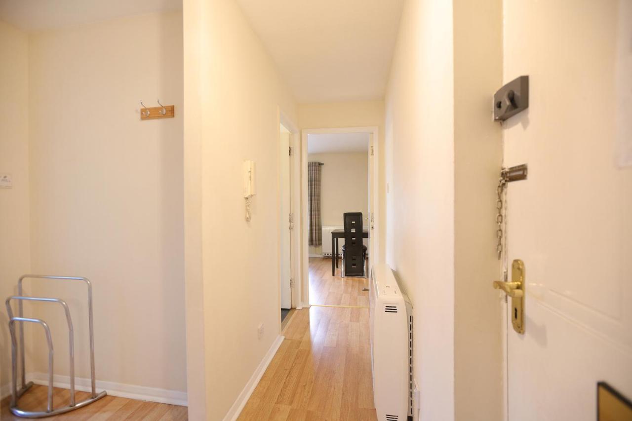 Edinburgh Palace Apartment ภายนอก รูปภาพ