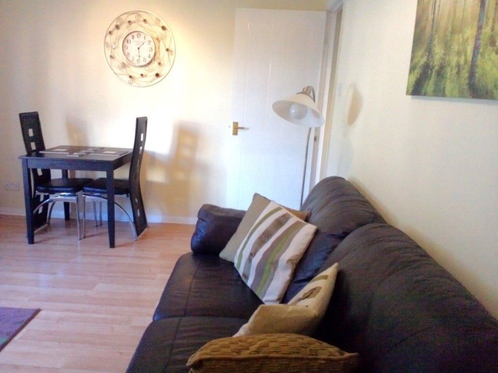 Edinburgh Palace Apartment ภายนอก รูปภาพ